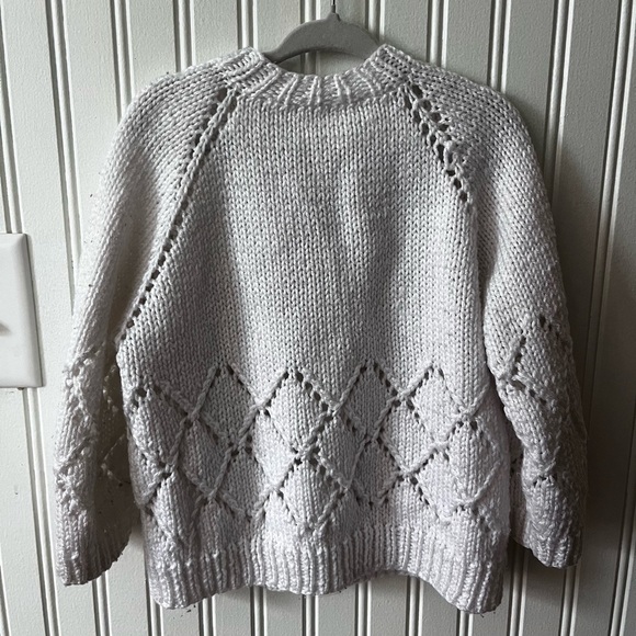 Vintage Girls Knit White Sweater 2T-4T Handmade with Buttons - Picture 4 of 4